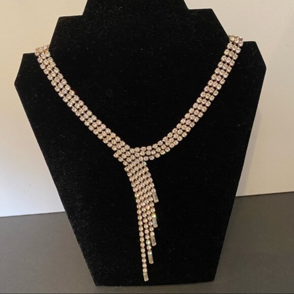 VINTAGE NECKLACE RHINESTONE CLEAR BLING STATEMENT CHOKER Y SHAPE SILVER TONE 16” - Picture 1 of 8